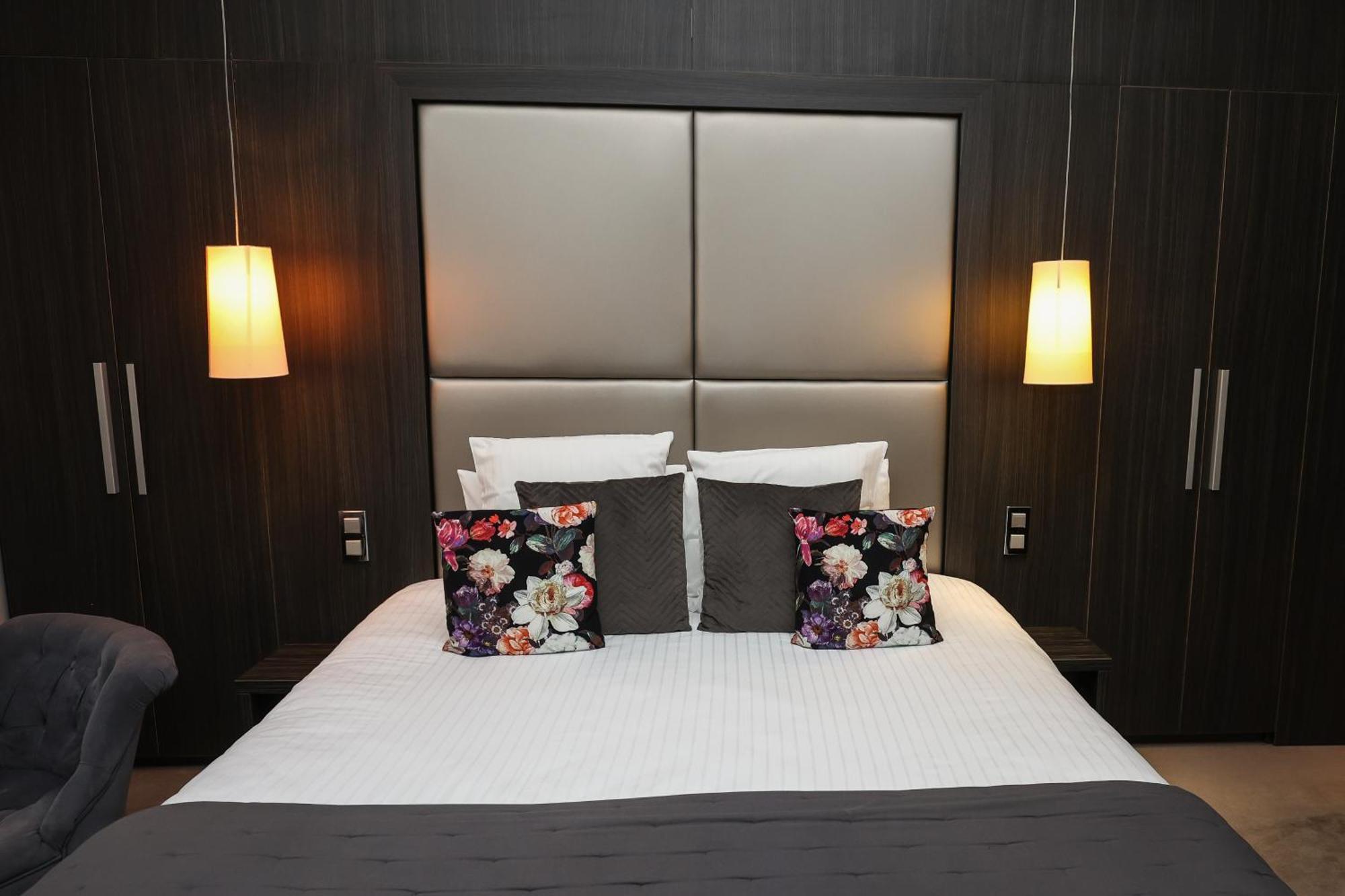Hotel Chateau De Lacan Brive-la-Gaillarde Ngoại thất bức ảnh