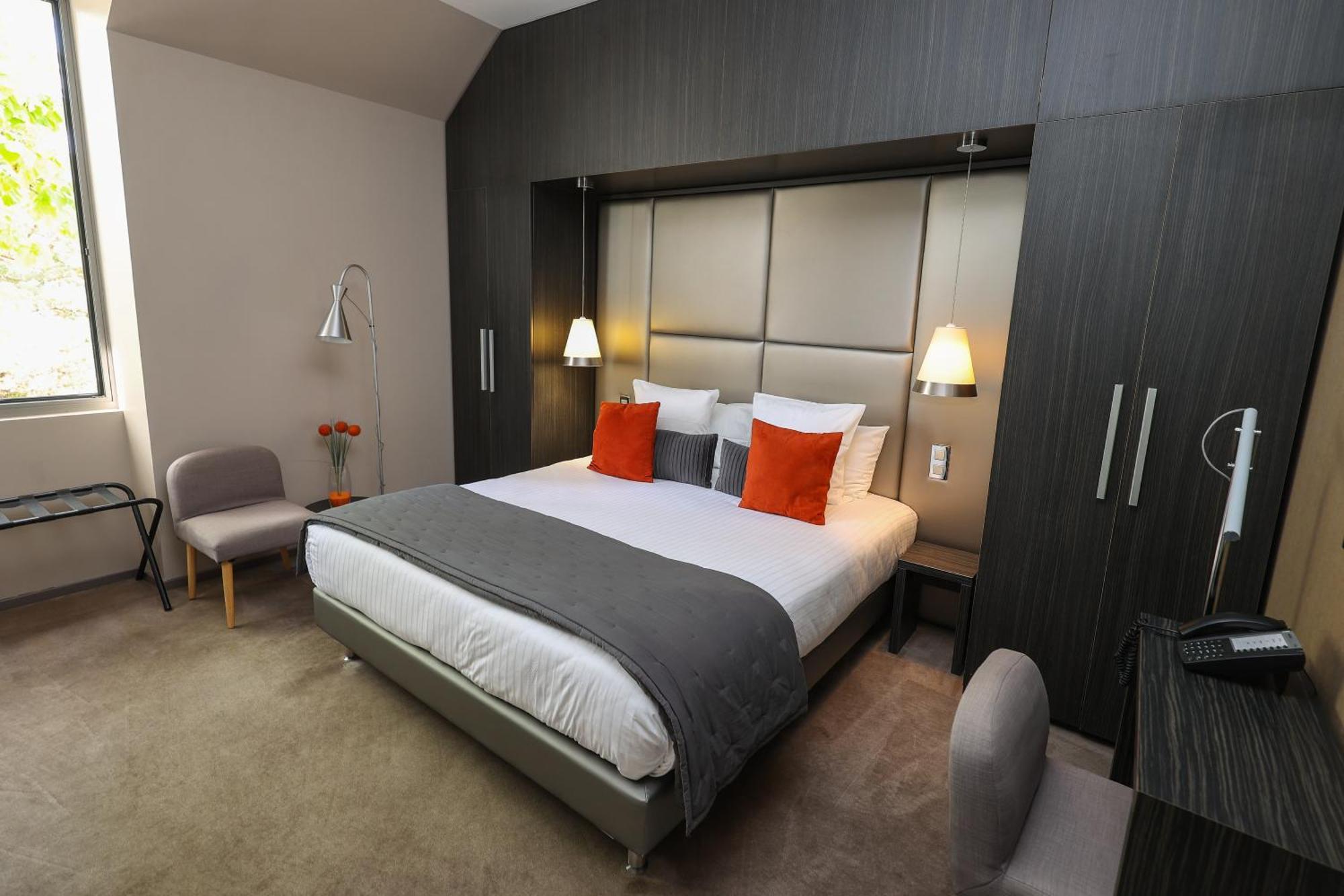 Hotel Chateau De Lacan Brive-la-Gaillarde Ngoại thất bức ảnh