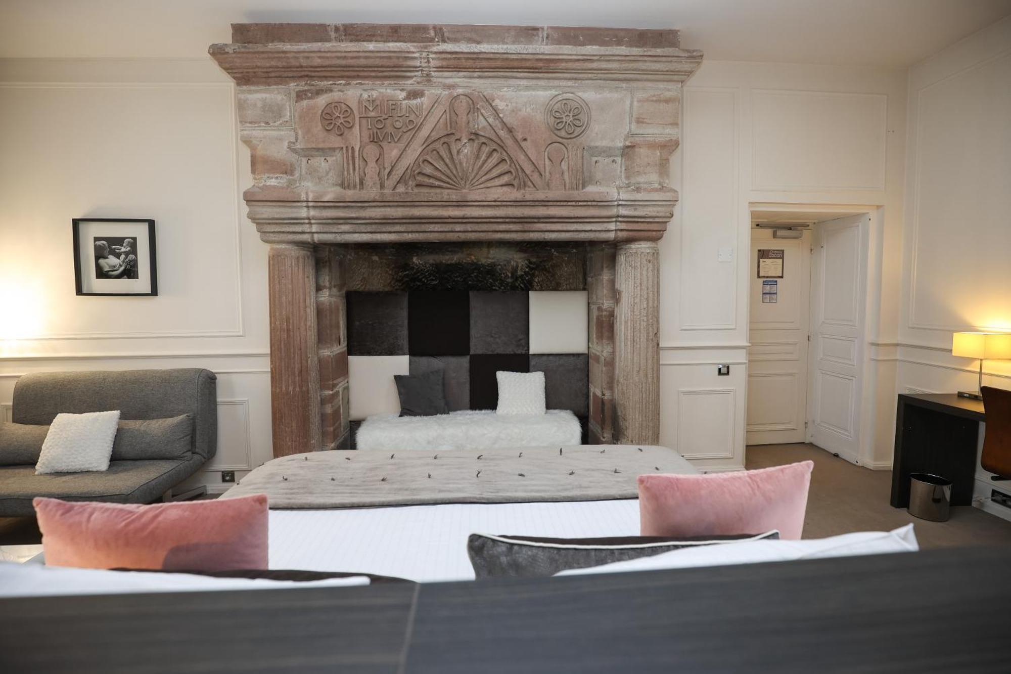 Hotel Chateau De Lacan Brive-la-Gaillarde Ngoại thất bức ảnh