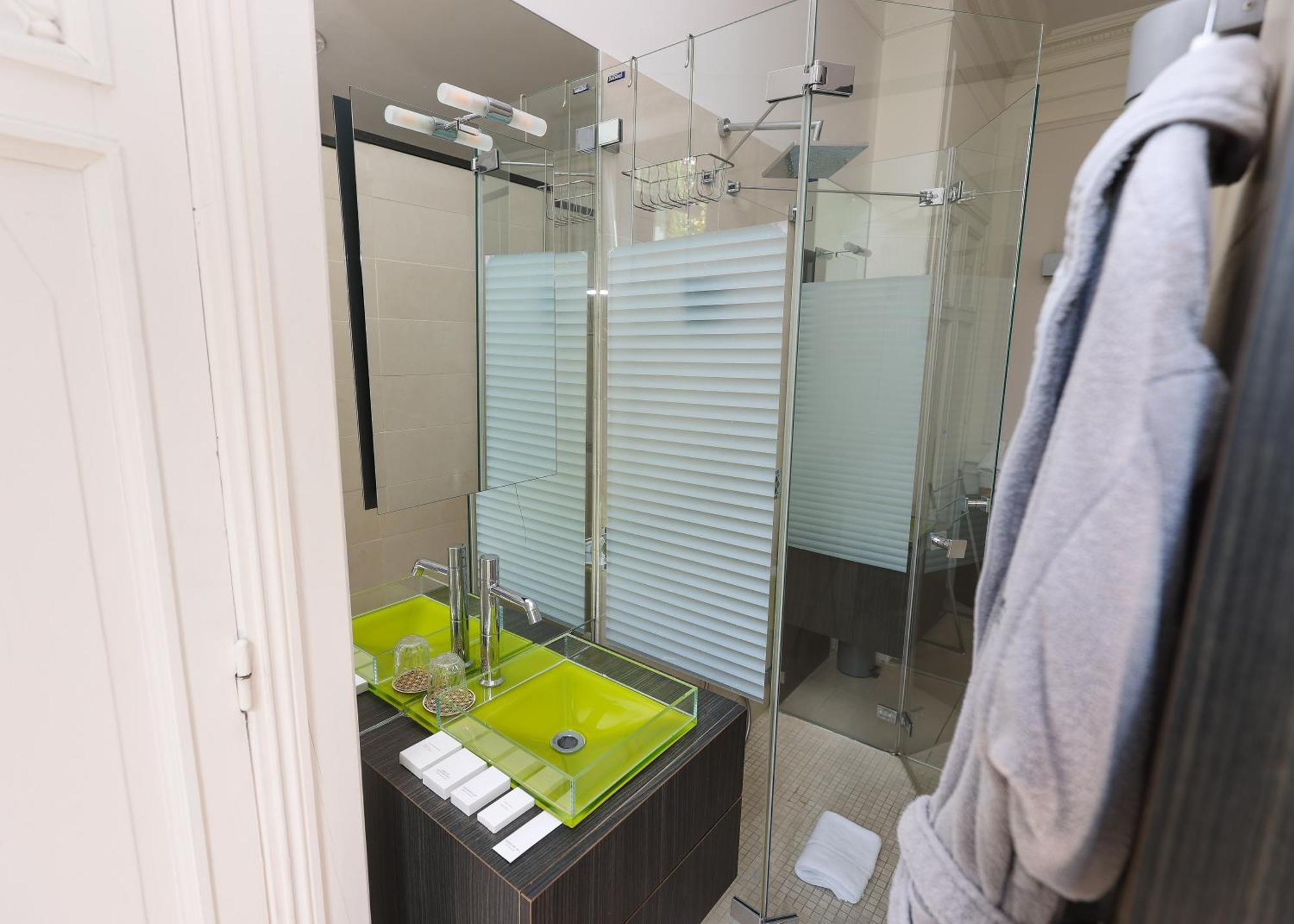 Hotel Chateau De Lacan Brive-la-Gaillarde Ngoại thất bức ảnh