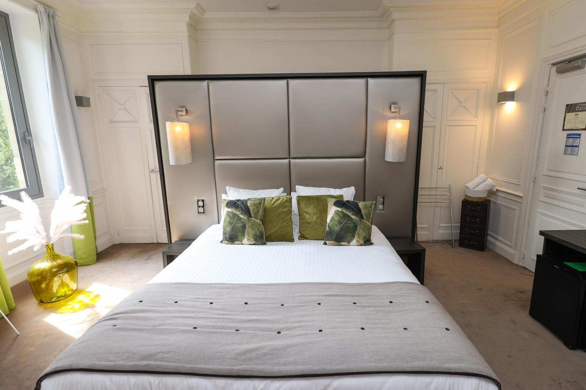Hotel Chateau De Lacan Brive-la-Gaillarde Ngoại thất bức ảnh