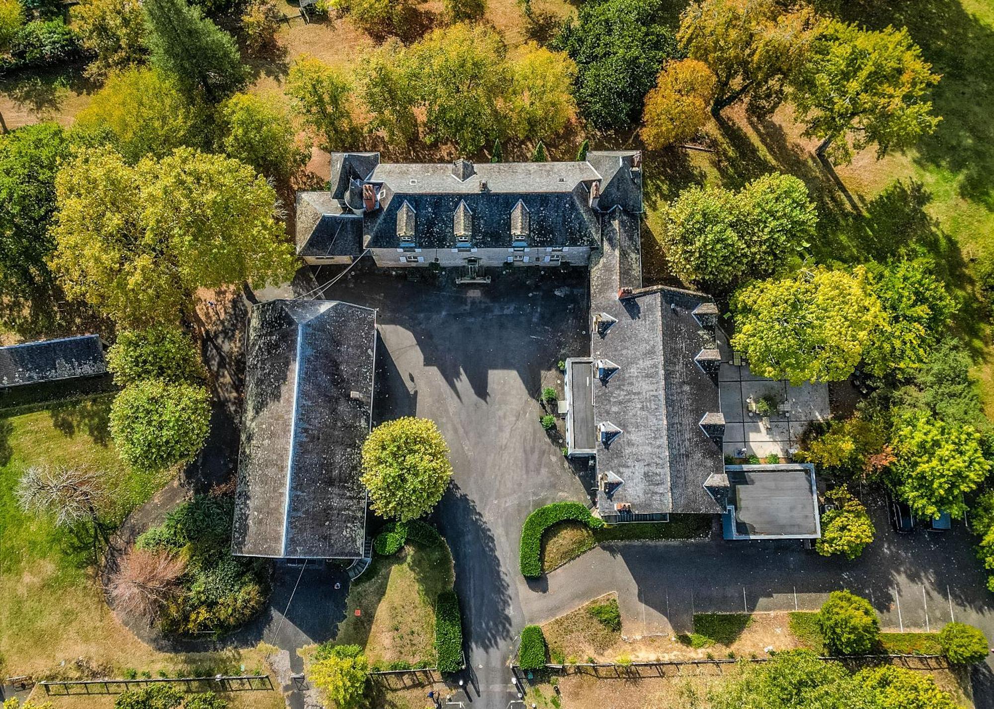 Hotel Chateau De Lacan Brive-la-Gaillarde Ngoại thất bức ảnh