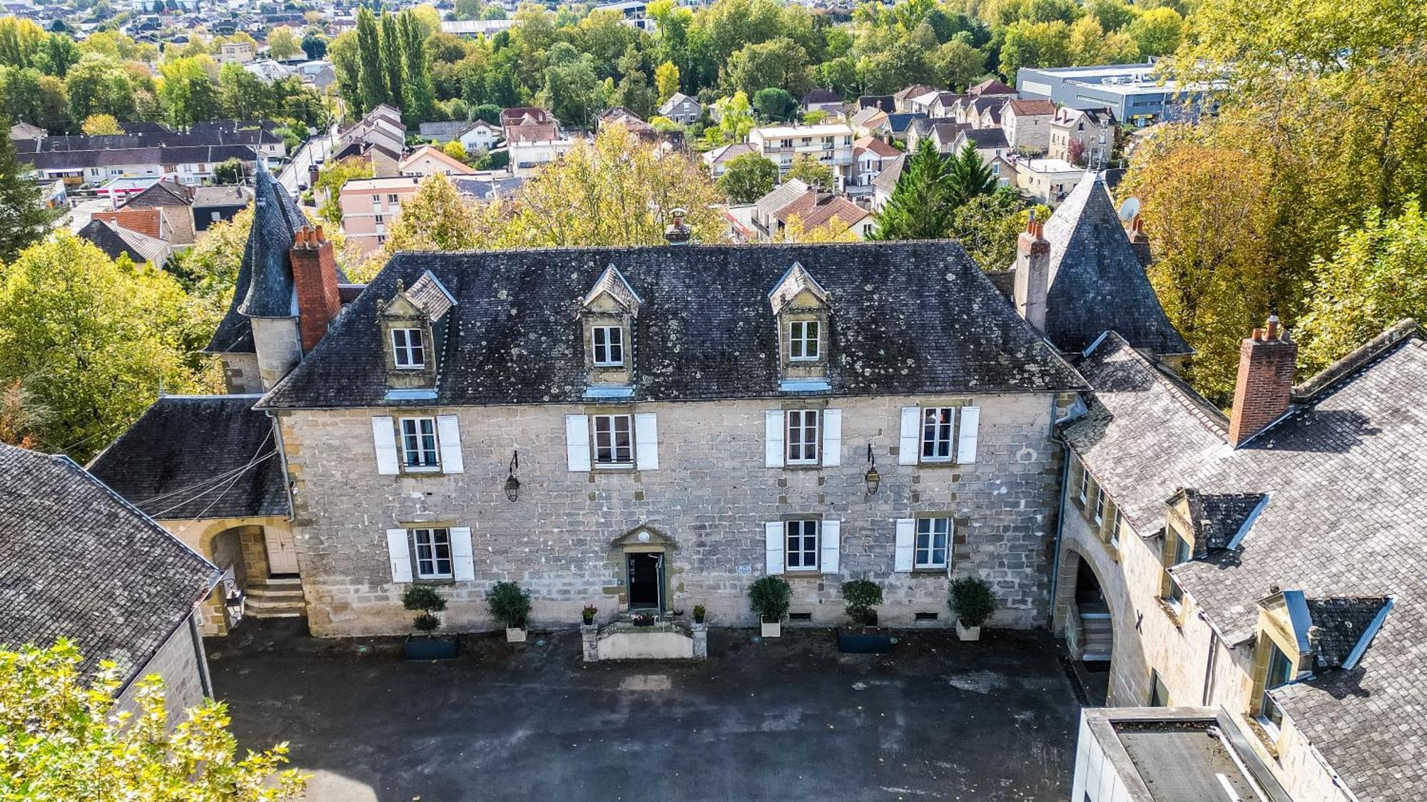 Hotel Chateau De Lacan Brive-la-Gaillarde Ngoại thất bức ảnh